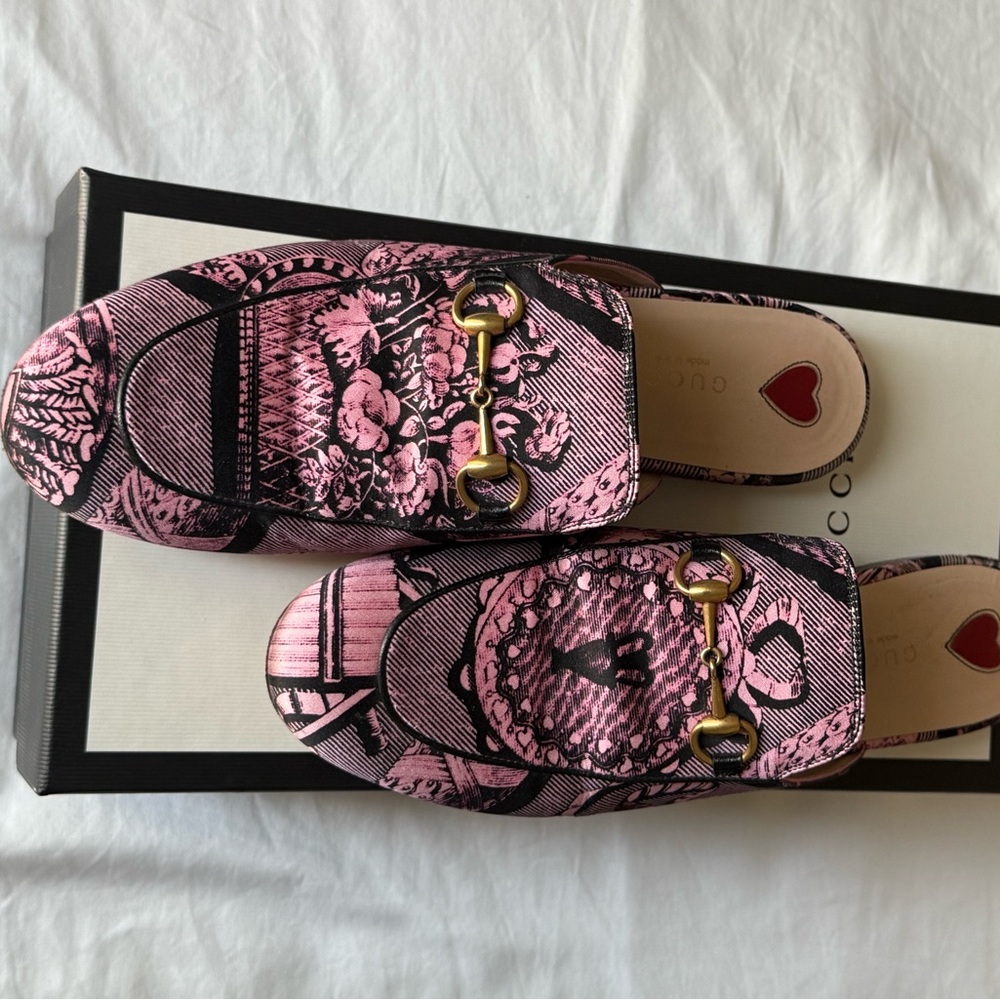 Gucci Pink and Black Patterned Mules - Picture 5 of 7